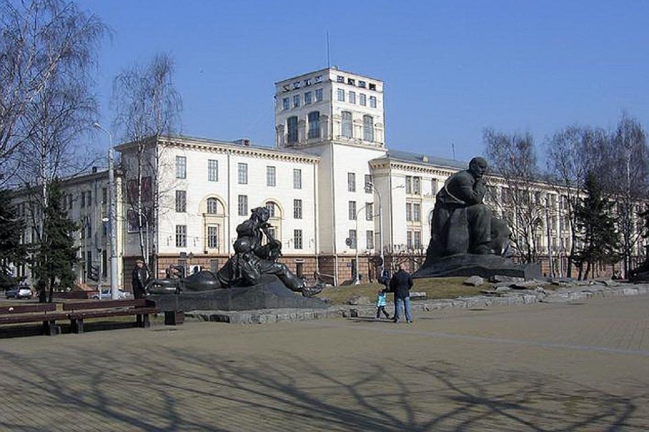 Flatcomfort Nezavisimosti 44 Lägenhet Minsk Exteriör bild